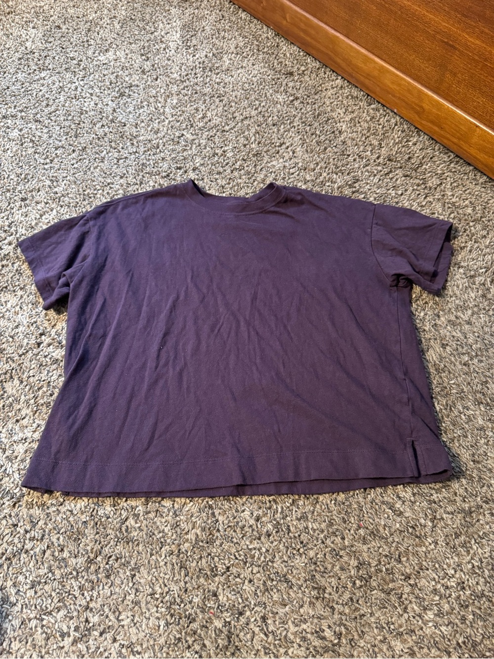 Old Navy Women's Short Sleeve Crewneck Tee - Deep Purple - Picture 1 of 2